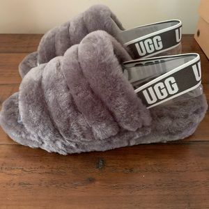UGG Fluff Yeah Slide
